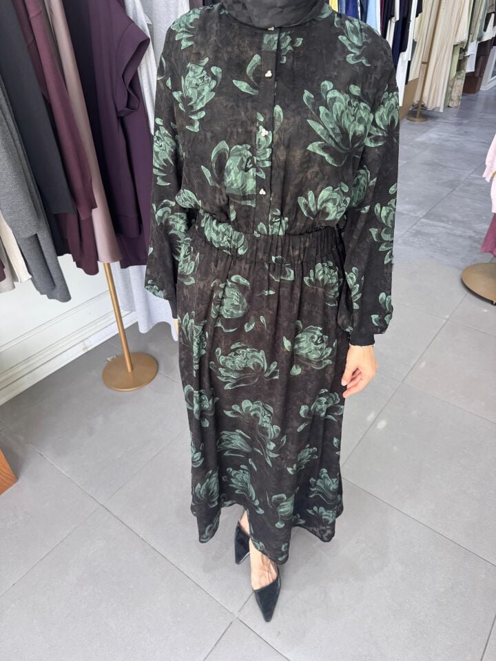 ŞİFON ÇİÇEKLİ ELBİSE YEŞİL