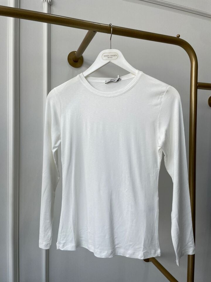 SIFIR YAKA UZUN KOL BODY BEYAZ