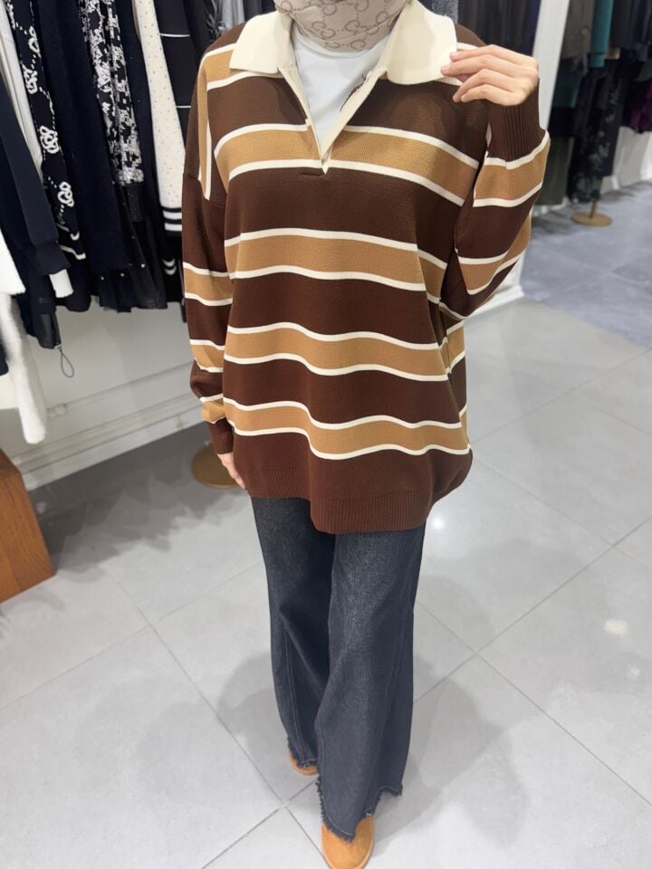 İNCE ÇİZGİLİ POLO YAKA KAHVE