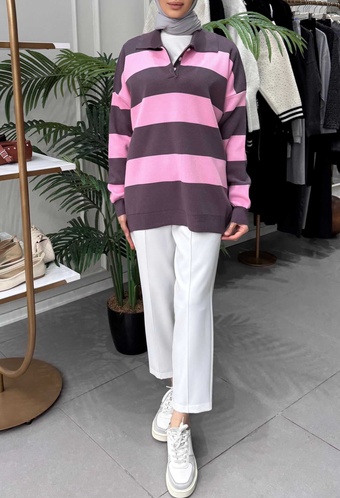 ÇİZGİLİ POLO YAKA KAZAK PEMBE