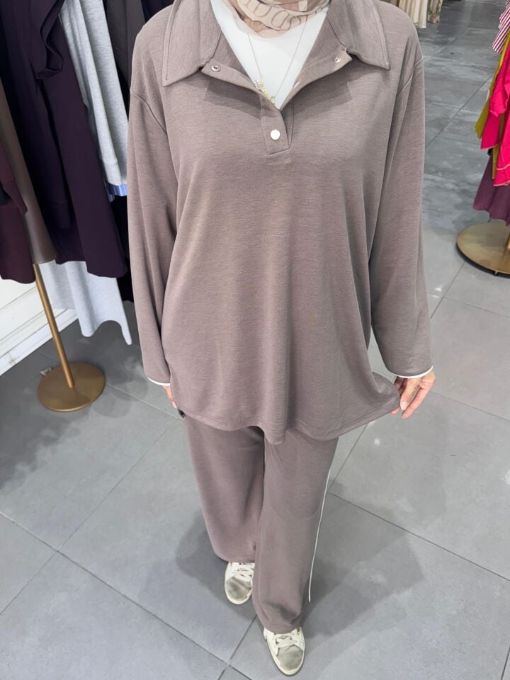 KONTRAST BİYE DETAYLI TAKIM KAHVE