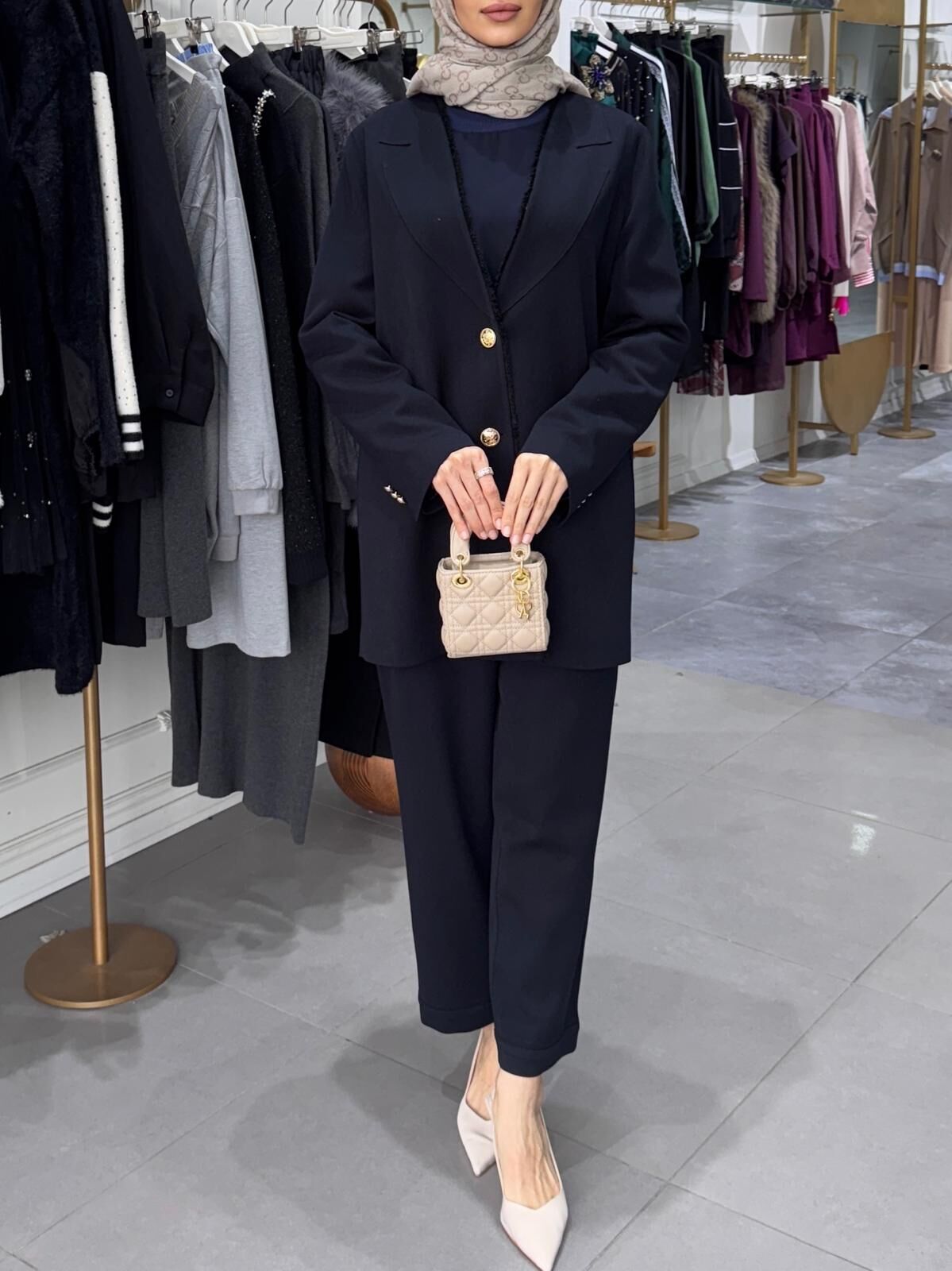 KUMAŞ BLAZER TAKIM LACİ