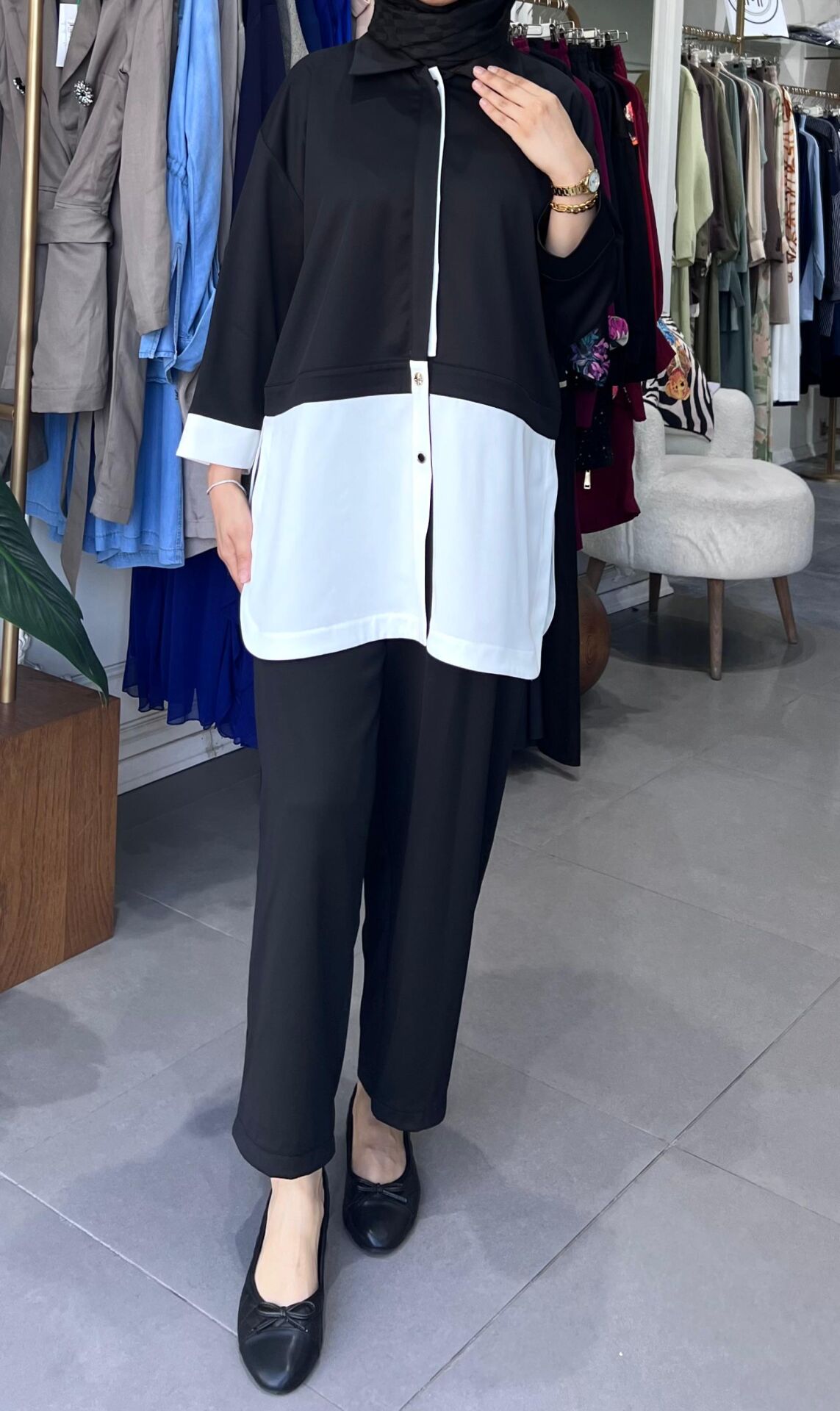 YILDIZ DÜĞME DETAYLI TAKIM