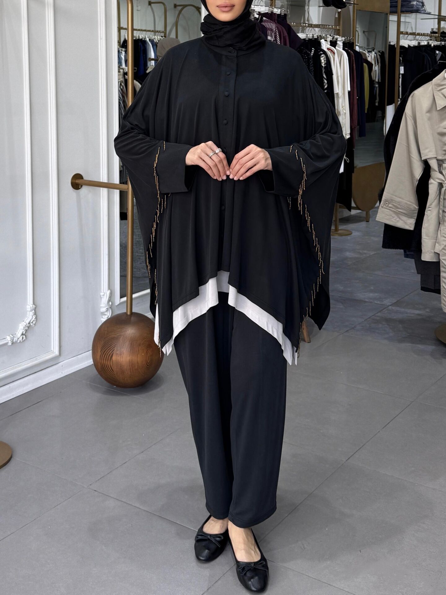 SARKIK BONCUK DETAYLI TAKIM SİYAH