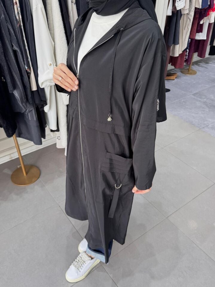 PİLELİ METAL TOKALI SAFARİ KAP SİYAH