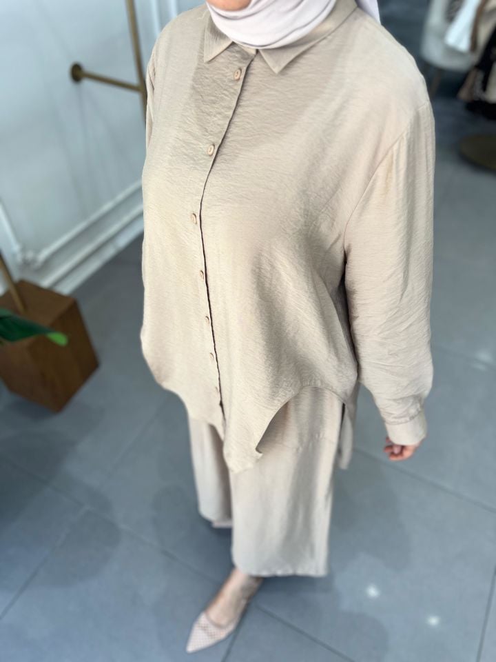 NANCY  GÖMLEKLİ TAKIM BEJ