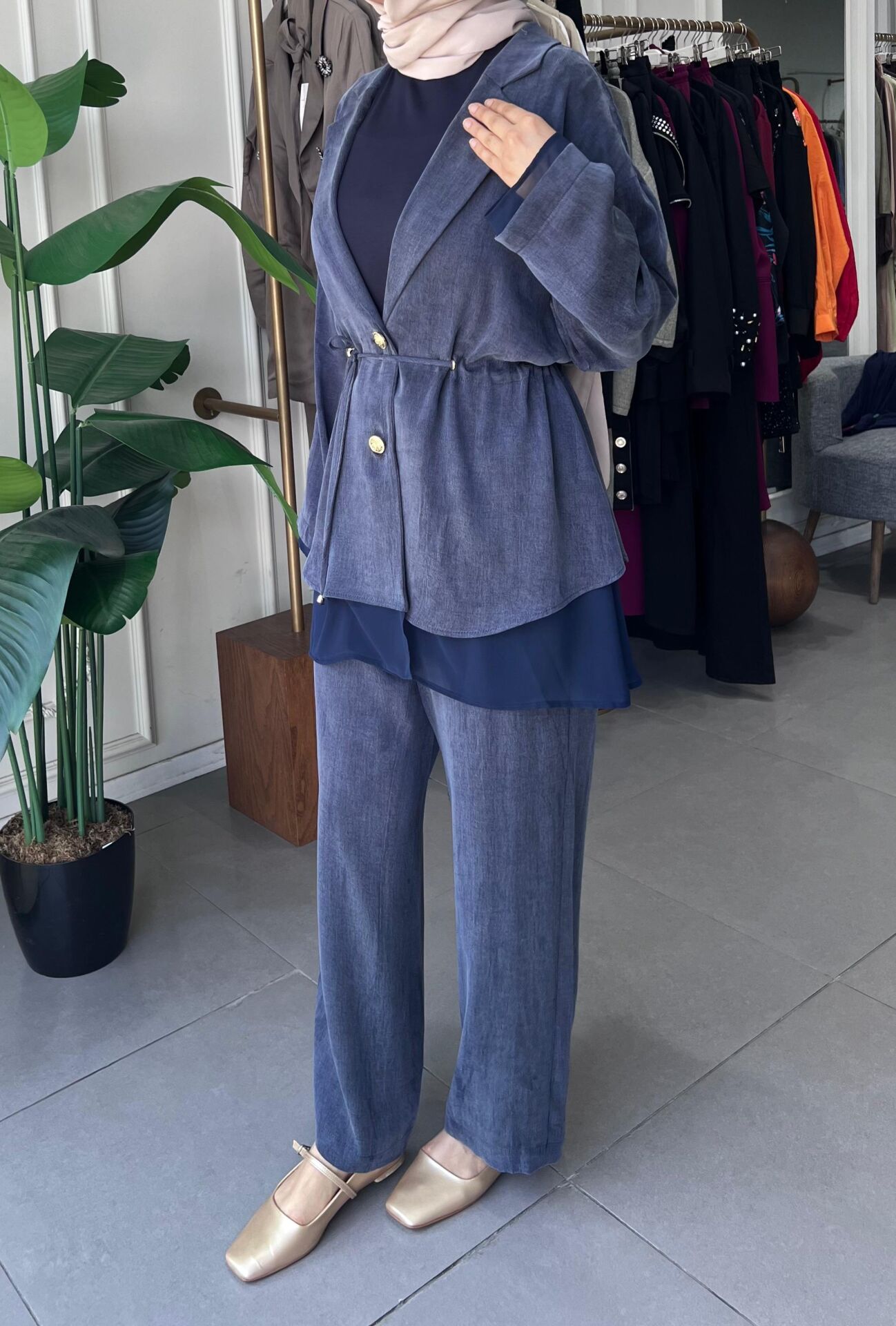 TÜL DETAYLI BLAZER TAKIM LACİVERT