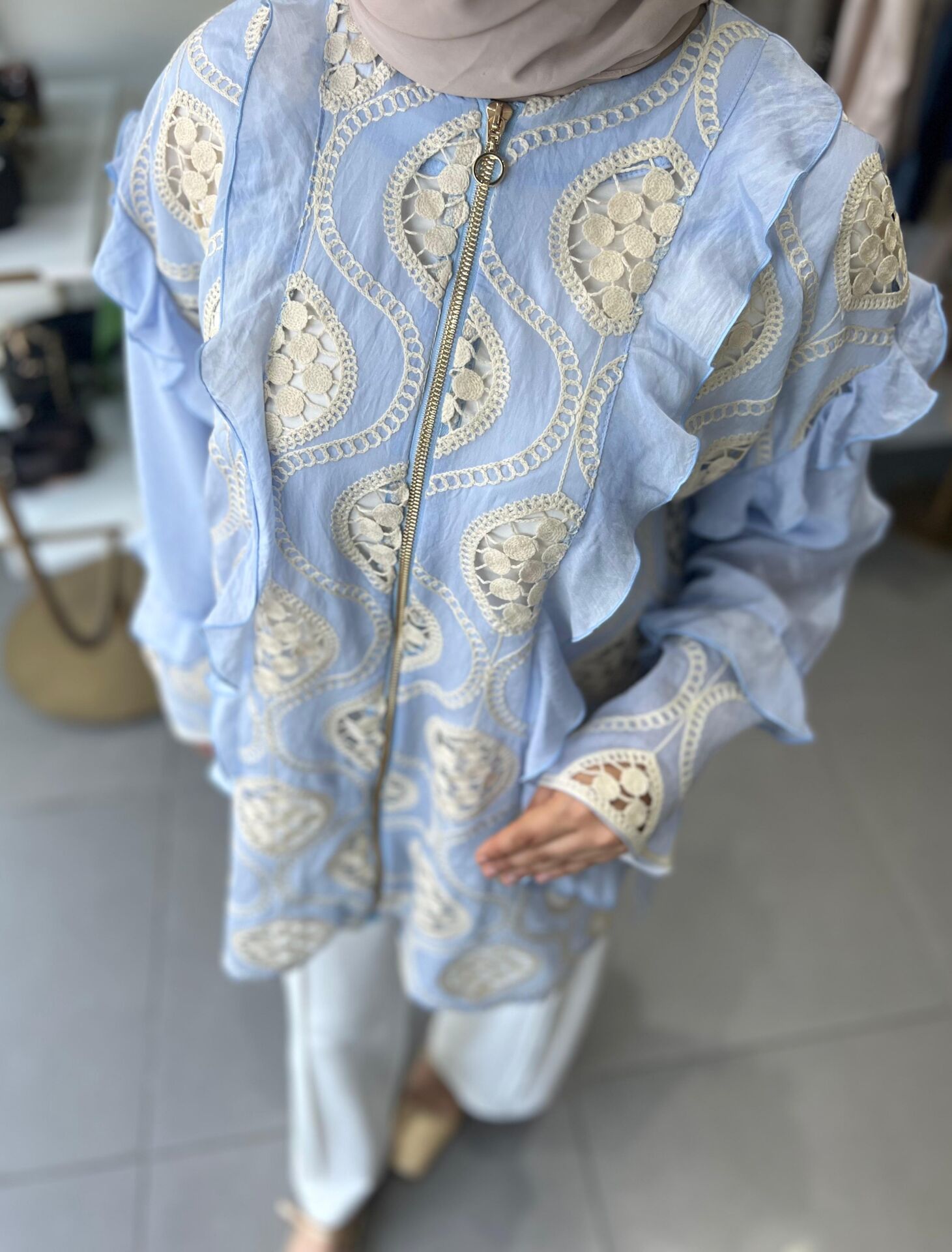 NAKIŞ FİSTO DETAYLI KAP MAVİ