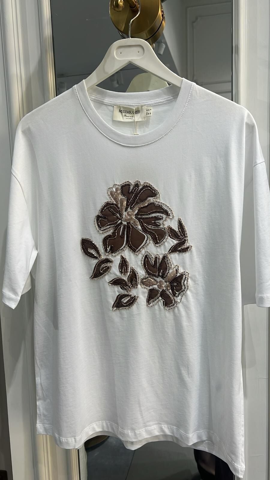 FLORA TİŞÖRT EKRU