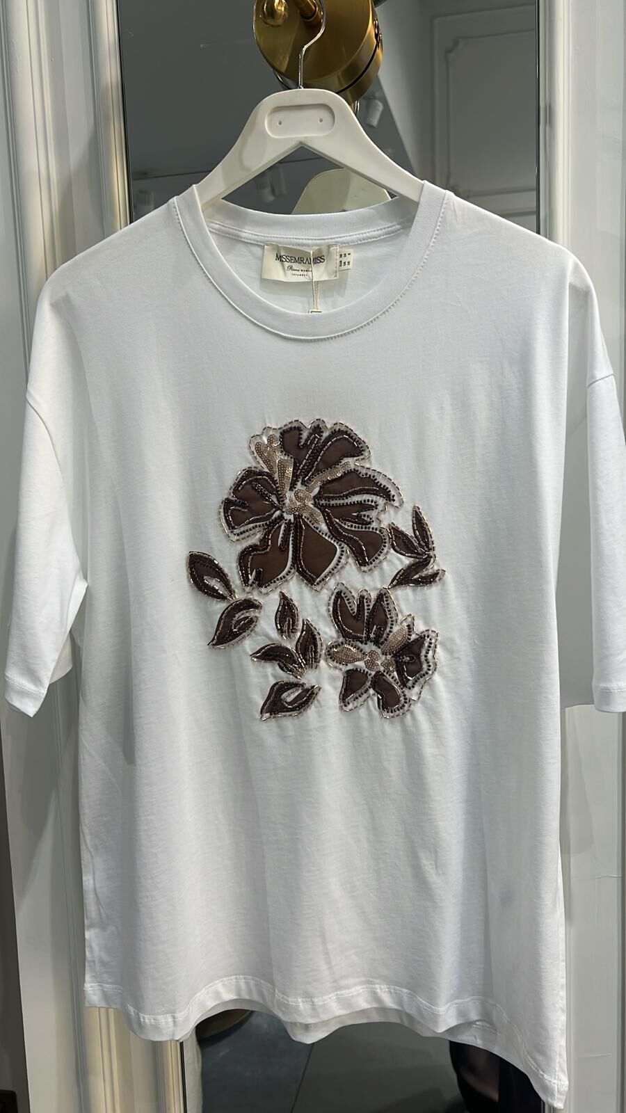 FLORA TİŞÖRT EKRU