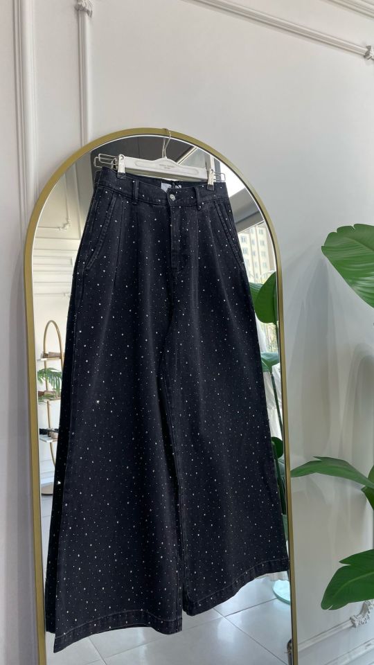 MİNİK TAŞ İŞLEMELİ KOT PANTOLON SİYAH