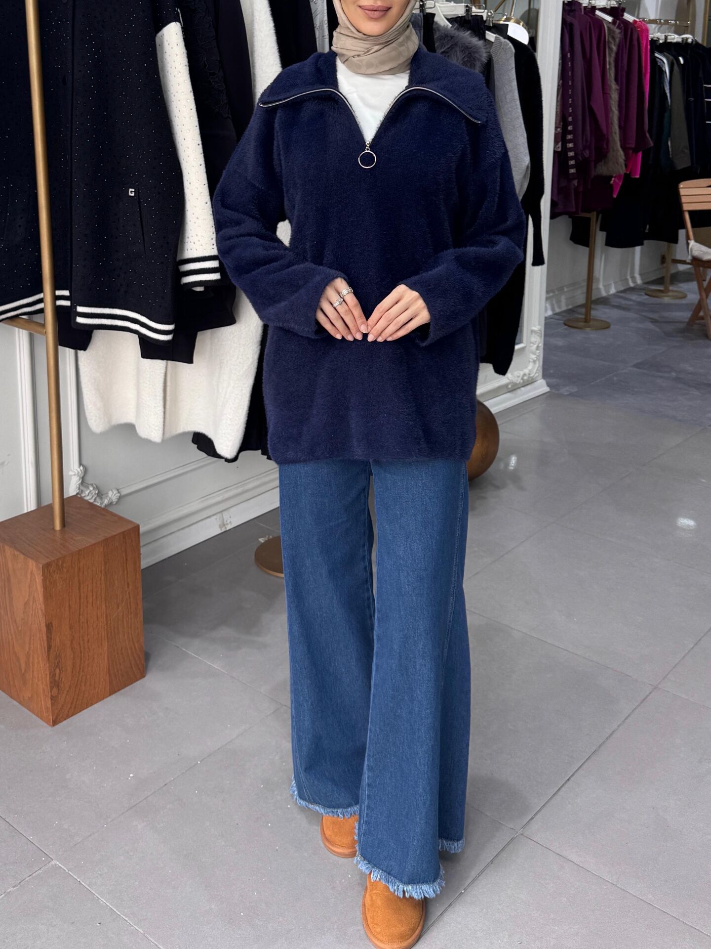 SALAŞ KAZAK LACİVERT