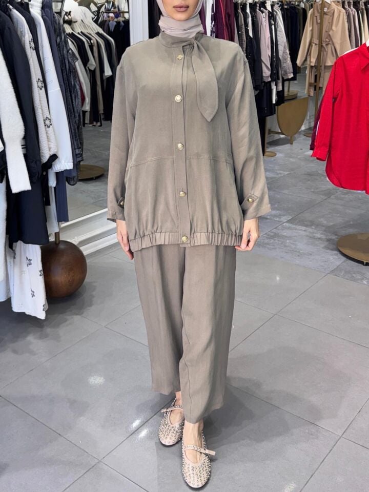 YAKA BAĞLAMA DETAYLI TAKIM VİZON