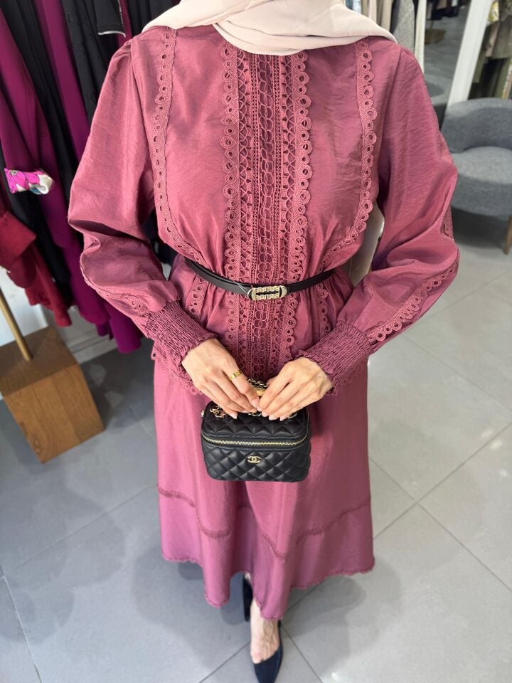 GÜPÜRLÜ ETEKLİ TAKIM  MÜRDÜM